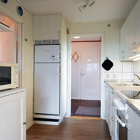 Three-bedroom In 63 Lokken